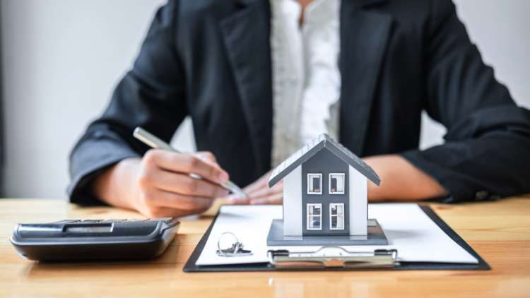 Featured image for article about Business